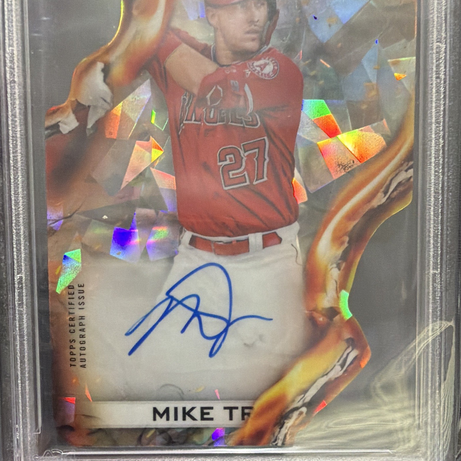 Topps 2021 Bowman's Best Mike Trout Heatwave Die-Cut Auto PSA 9 #HWDC-MT /25 view 4