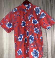 THE MEN  S STORE AT SEARS Hawaii Aloha Red Floral Button Up Shirt Size Medium VTG