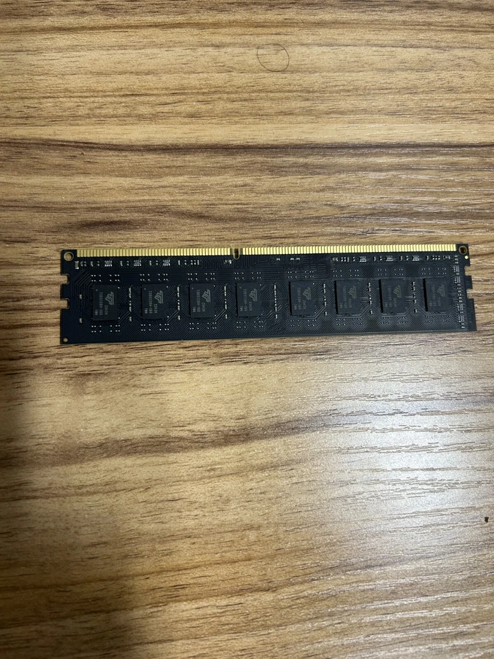 8GB PC3L-12800 DDR3L-1600 TIMETEC 75TT16NUL2R8-8G Ram Memory Stick 1.35V - Image 2 of 2