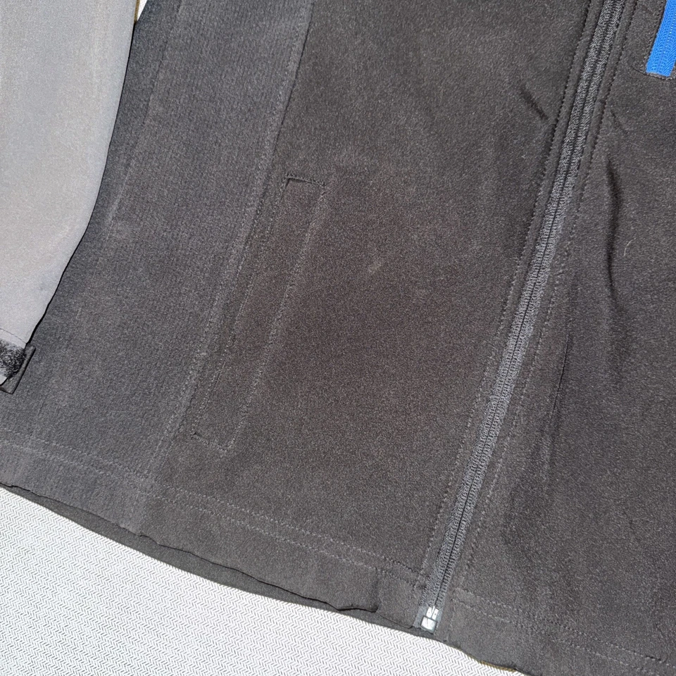 “Snozu Performace” Youth Zip Up Softshell Jacket With Hood Black~ Size M  10/12 - Image 4 of 4