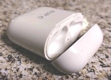 Apple AirPods 1st Gen Wireless Charging Case White No Ear Buds Case Only