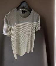 Hugo Boss Men's Vintage Short Sleeve Cotton T-Shirt  Crew Neck Slim Fit L  1990s