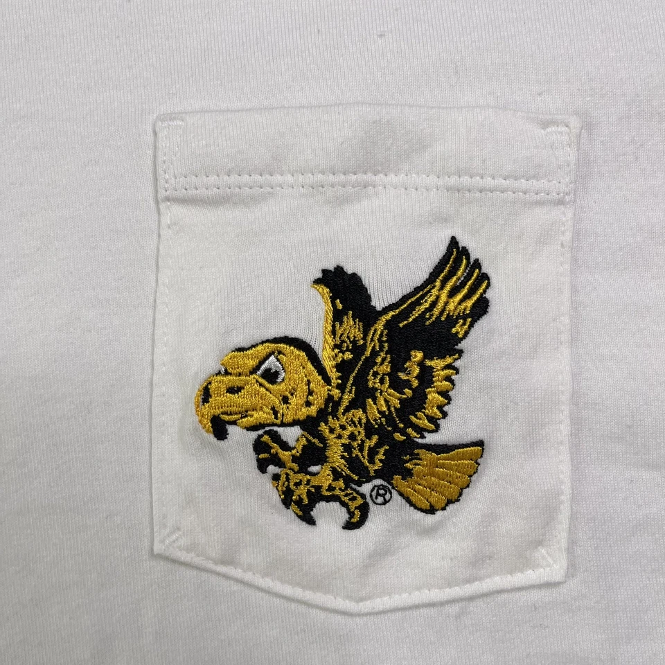 Nike Iowa Hawkeyes Shirt Mens X-Large White Embroidered Logo Pocket Long Sleeve - Image 3 of 4