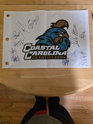 2014 Monday After Masters Pin Flag Signed by Gretzky, Marino, Rucker, and Others