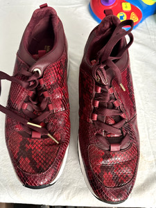 Michael Kors women's shoes, red size 10
