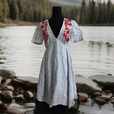 Chic TAHARI Womens Knee Length Fit & Flare Dress Size 2 Blue Striped 100% Linen