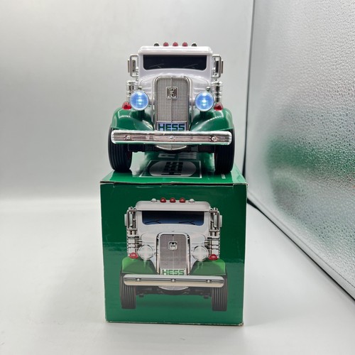Hess Flatbed Truck with Hot Rods LED Lights Sounds Loading Ramp Wheelie Popping - Picture 2 of 14