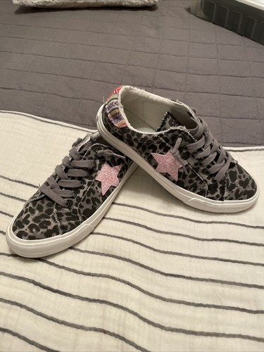 very g leopard sneakers