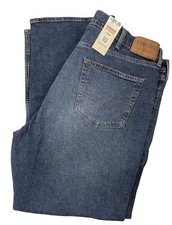 Signature by Levi Strauss & Co. Men's Relaxed Fit Jeans MEDIUM WASH Choose Size