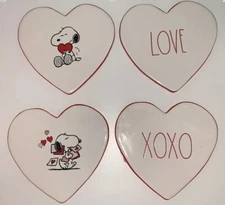 RAE DUNN 4 PK PEANUTS X SNOOPY HEART ❤️ SHAPED CERAMIC COASTERS Valentines NWT