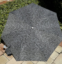 TOTES UMBRELLA BLACK WHITE push open close 43 INCHES RETAIL- 26 NWT