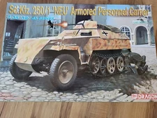 Dragon 1:35 Scale Sd.Kfz. 250/1 NEU Armored Personnel Carrier Model Kit