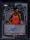 2025 Topps Chrome Yves Missi Signature Style (RAW)