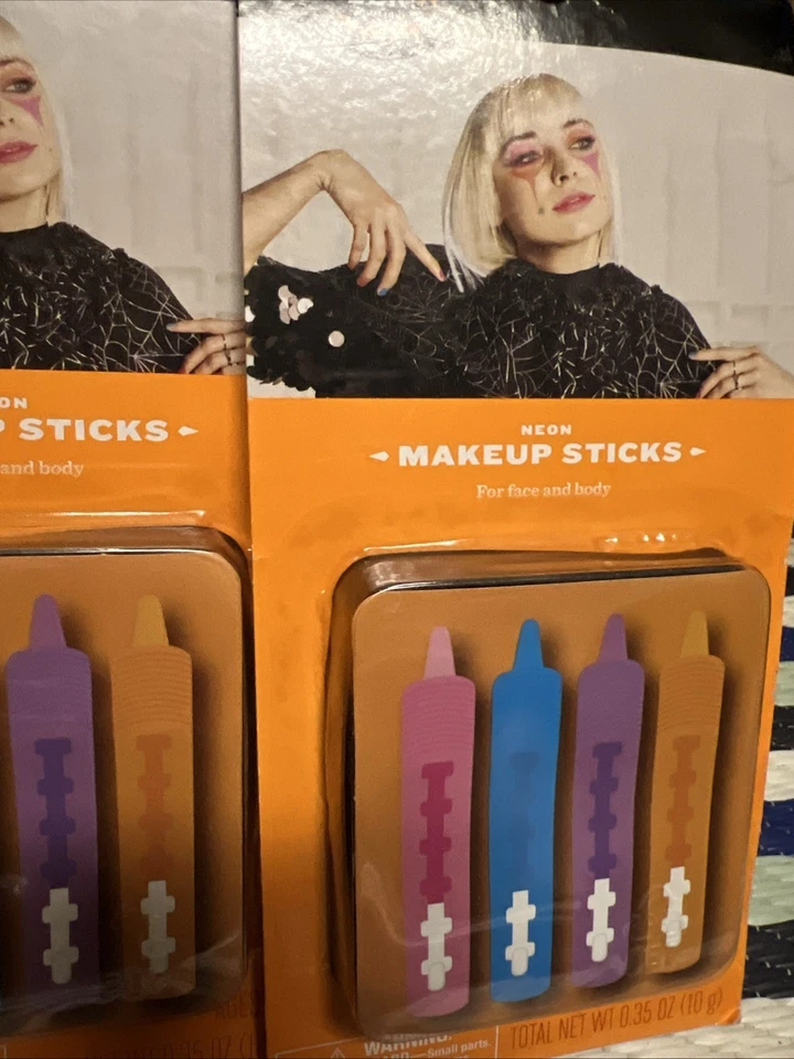 Hyde & Eek! Lote de 5 (4) barras de maquillaje, crayones de pintura facial y corporal (1) rosa neón Foto 2 de 4