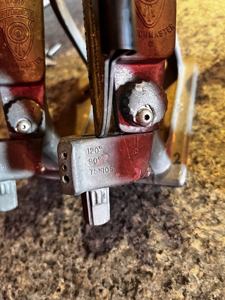 714922_7