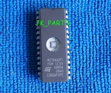 50pcs M2764A-2F1 M2764A2F1 M2764A EPROMs ST DIP-28