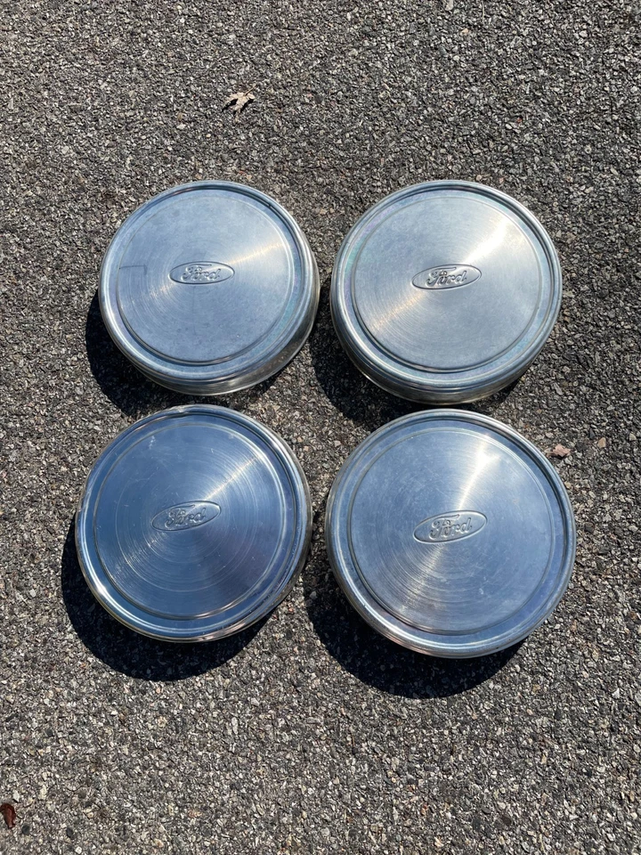 Tapacubos de plato para perro Ford Econoline E150 F150 1992 a 2010 de fábrica para rueda de 15 pulgadas Foto 2 de 4