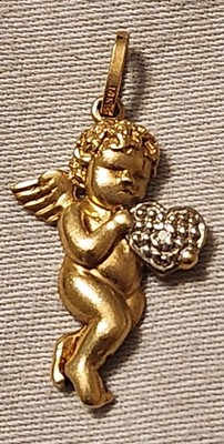 Vintage 14K Gold Angel / Cherub w/Heart Pendant / Charm 3D Angel Holding Heart