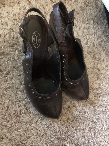 Dr. Scholls SPLIT US Chestnut Brown SlingBack Close Toe Laser Cut Shoes Size 7 M - Picture 7 of 10