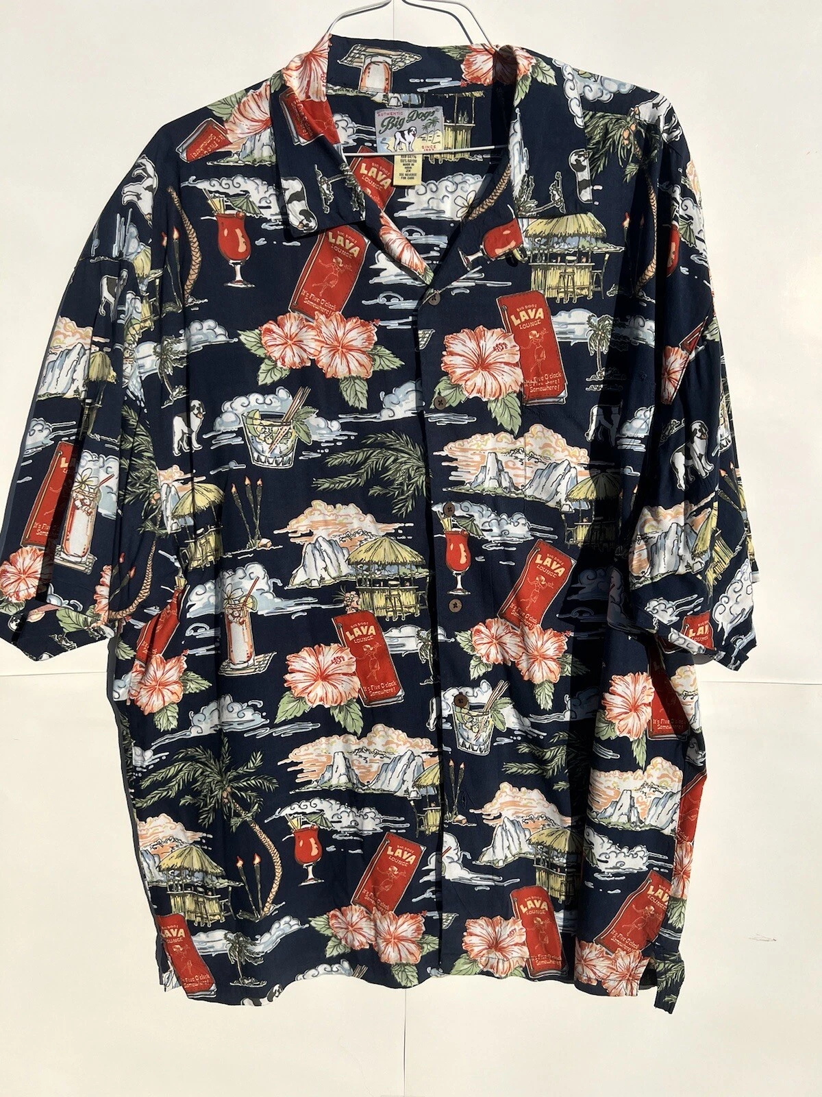 Big Dogs Button Up Hawaiian Shirt Men's 2X Navy Foral Graphic Short Sleeve Lava