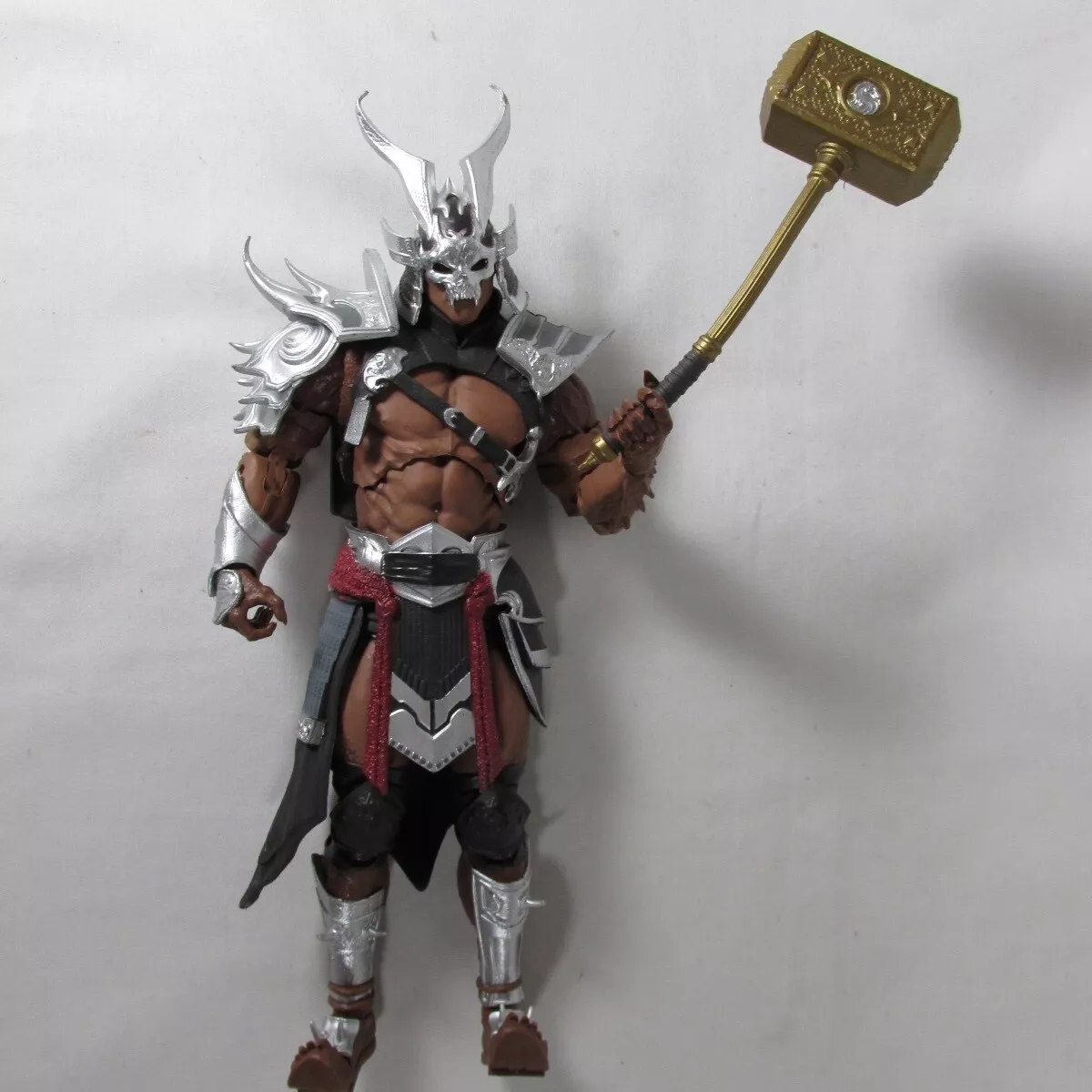 Boneco Mortal Kombat Mcfarlane - Shao Kahn