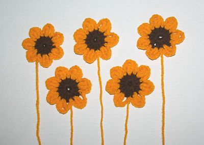 5 x HANDARBEIT GEHÄKELT Sonnenblumen Applikation