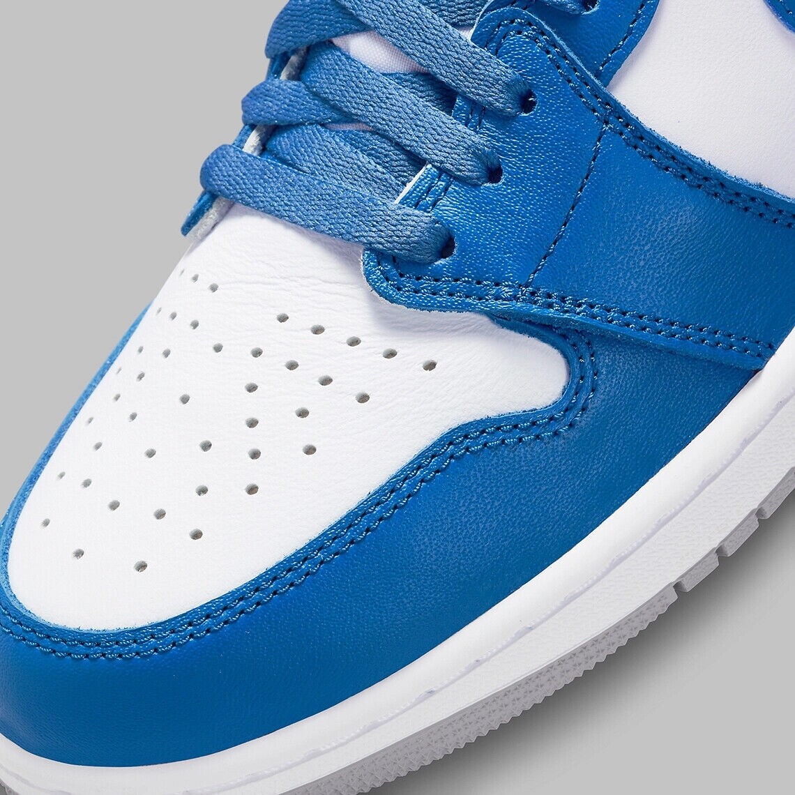 NIKE★AIR JORDAN 1 RETRO HIGH OG TRUE BLUE/WHITE/CEMENT GREY Sneakers Release – Jordan 1 Retro High OG “True