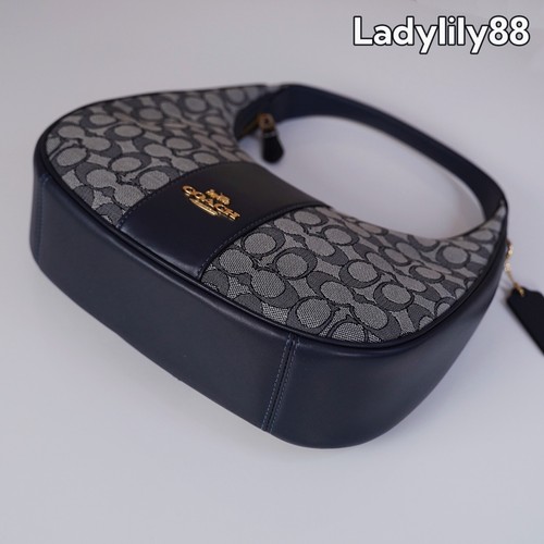 NWT Coach CV001 Carmen Shoulder Bag In Signature Jacquard Smooth Leather $350 - Picture 8 of 42
