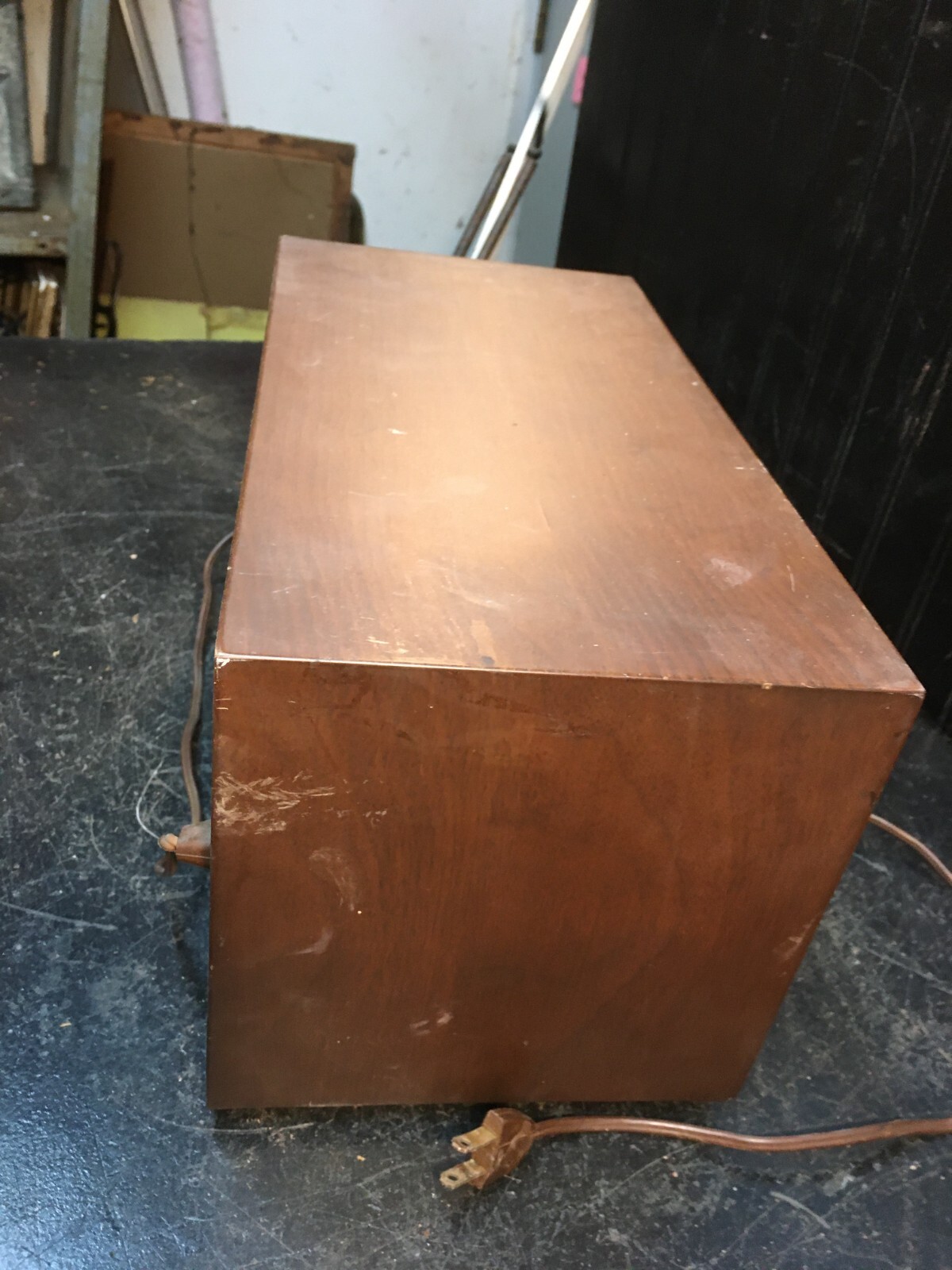 Vintage Telefunken Jubilate model 105 Shortwave, AM/FM Table Radio