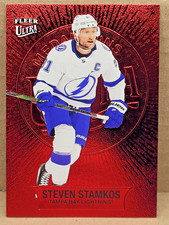 2021-22 Upper Deck Fleer Ultra Steven Stamkos Medallions Ruby Red /50 #M-35
