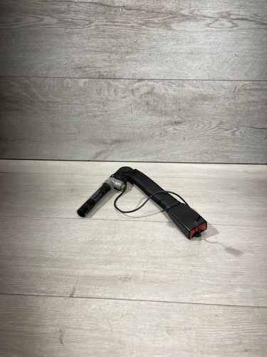 BMW 5 E60 E61 2008 Gurtschloss vorne 7065847 KAN8718