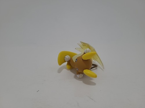 Pokemon Alolan Raichu Figure From Figure Collection Box 2 Inch - Picture 5 of 6