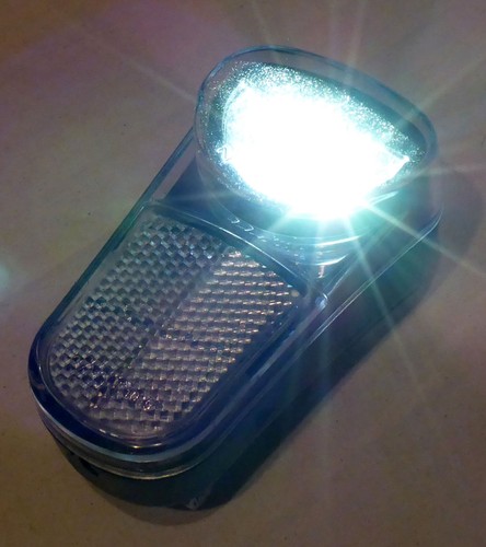 LED Fahrrad Scheinwerfer K1049 für 3 AAA Batterien