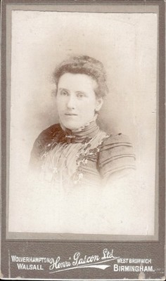 Frau Studio Henri Galcon Walsall CDV Karte Foto CDV1-24