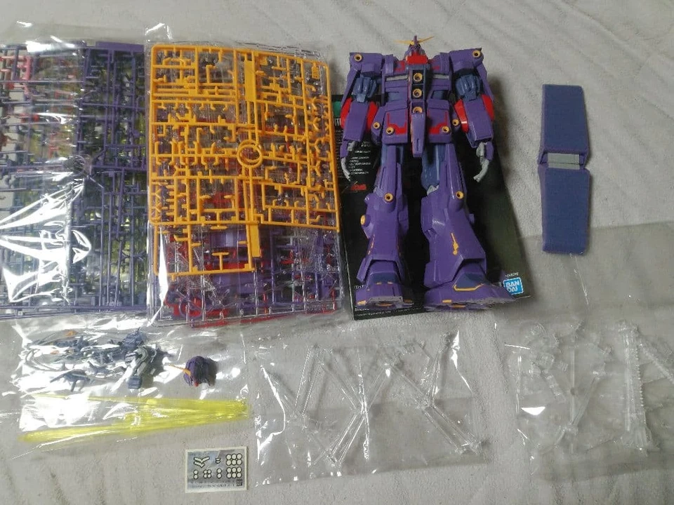 Bare-Gumi Psycho Gundam Mk-II HG Model Kit, nessuna parte mancante, taglio... - Immagine 3 di 4