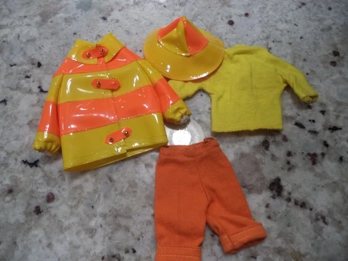 CLAM DIGGERS # 1258 * 1966 Vintage MOD Francie Mattel * Near Complete & Excellen