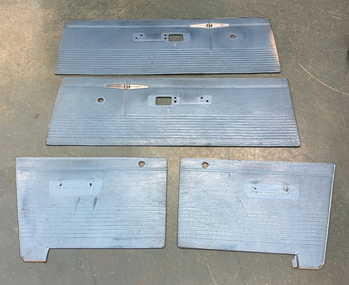 1968 Dodge Dart 2dr HT GT Door Panels w/ GT Emblems Metallic Blue