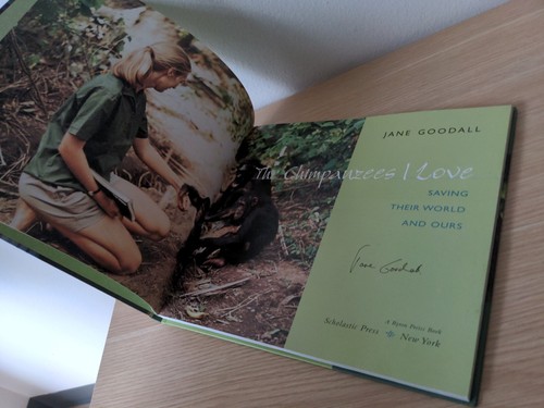 Signed! The Chimpanzees I Love Jane Goodall 1st Edition Hardcover Dust Jacket - Picture 5 of 13
