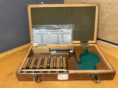 Mitutoyo 526- 103, Blind Hole Bore gage {INCOMPLETE}