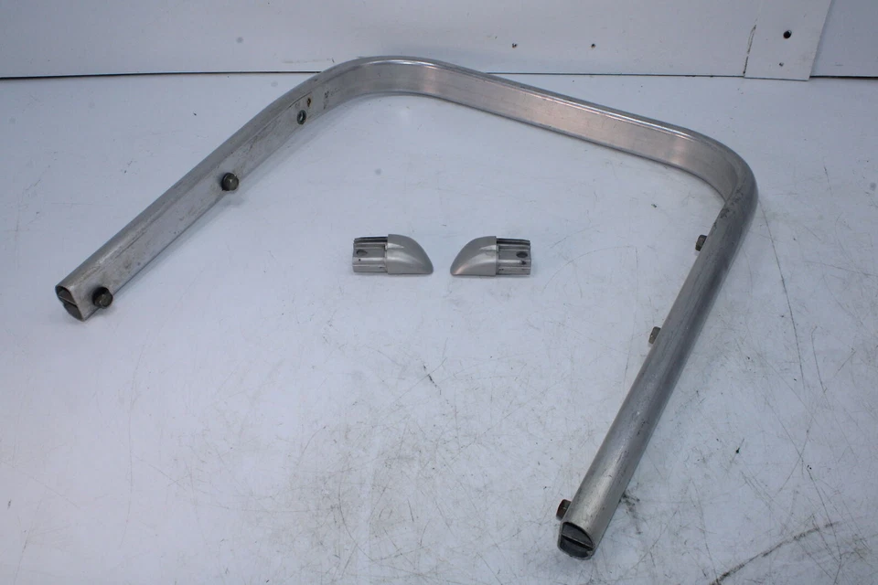 Parachoques trasero Ski-doo GTX 600 2005 518325225 Foto 4 de 4