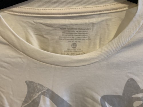 Mens Bacardi Oakheart Spiced Rum Tshirt Cream Colored With Large Bacardi Bat New - Picture 14 of 18