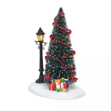 Dept 56 LIT CHRISTMAS VIGNETTE General Village 6007654 BRAND NEW IN BOX