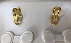Vintage KJL Signed 5 Pairs Exchangeable Oval Shape Goldtone Clip on Earrings #35 — photo 4