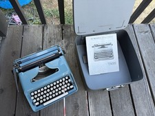 Sperry Rand Remington Personal Riter Typewriter 1960s with Case, Blue thumbnail