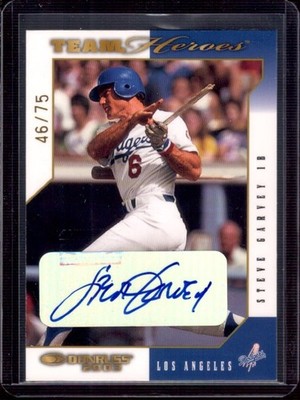 STEVE GARVEY 2002 Donruss Team Heroes #253 Gold Autograph Auto #46/75