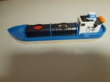 Brio World wooden railway Wooden Cargo Boat Ship with 2 Magnetic Cargo Pieces