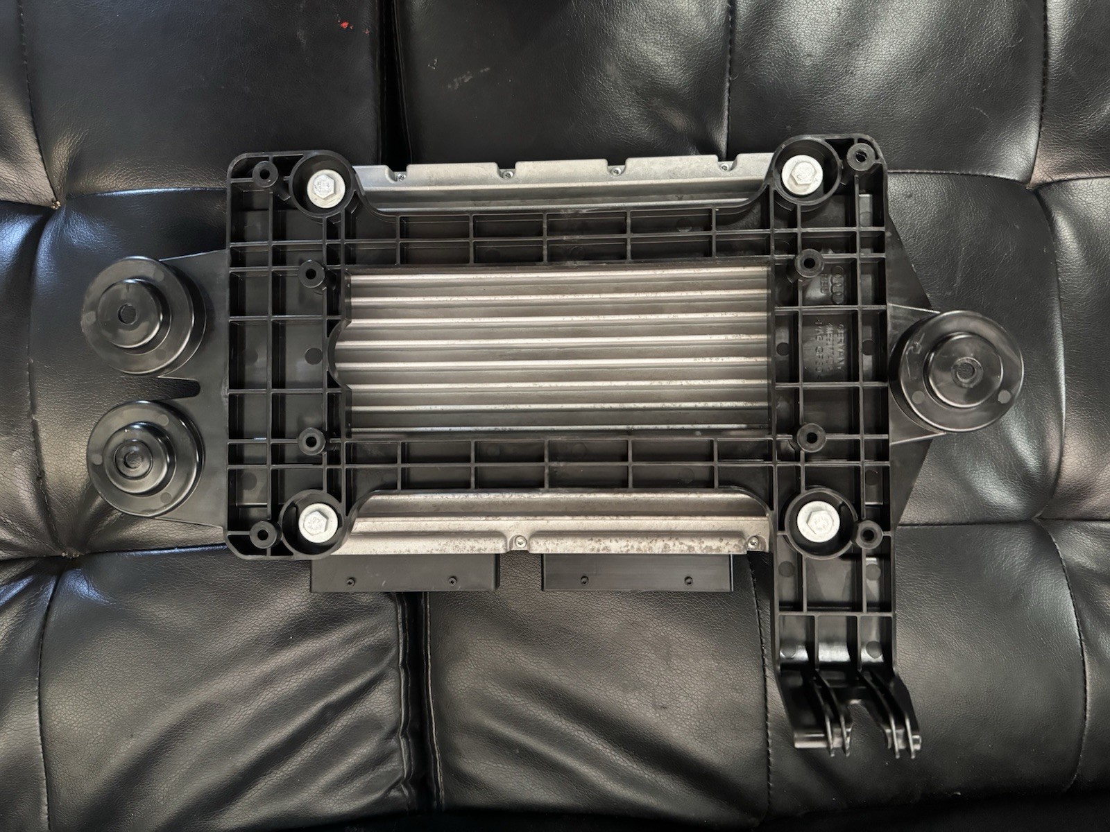 Lamborghini Urus 2023 Amplifier P/N 4M2035466B