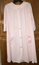 Vintage Pale Pink Nylon House Coat Robe Duster Button Down Pockets Large 1970s