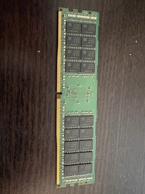 Samsung 32GB DDR4 2Rx4 PC4-2400T (ECC Rgistered RDIMM) M393A4K40CB2-CRC41-12-MC0