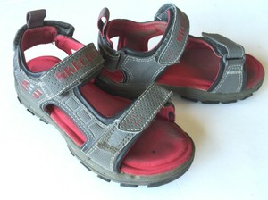 boys sketchers sandals